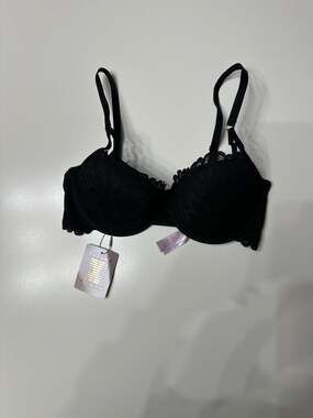 Savage X Fenty Savage  Lightly Lined Lace Bra in Black 34DD